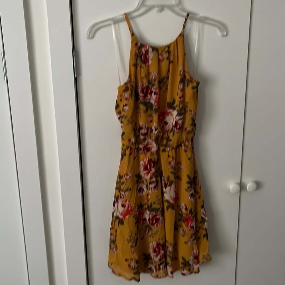 NWT Francesca’s Marigold Floral Godet Dress
